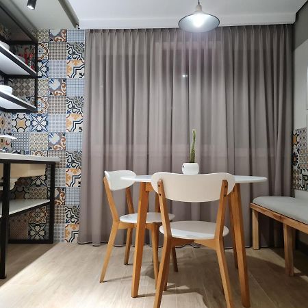 Tam Serviced Studio Apartment Myslym Shyri No1 Tiranë Ngoại thất bức ảnh